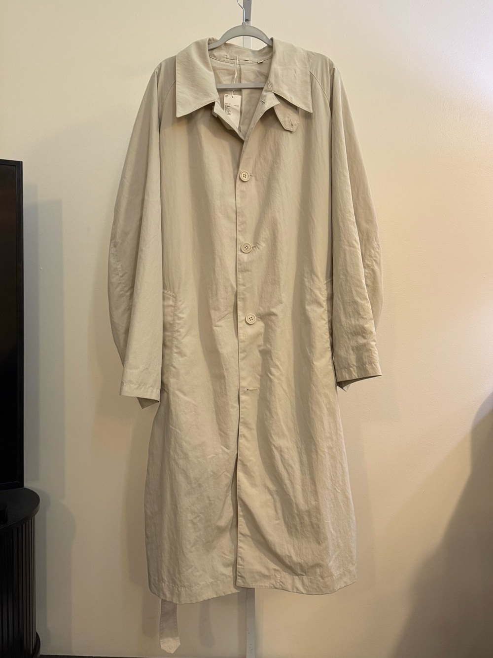 Uniqlo Light Beige Single-Breasted Trench Coat